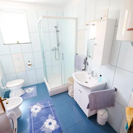 Apartman By The Sea Kozjaca, Paklenica - 25456 *